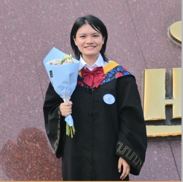 Yan Luo